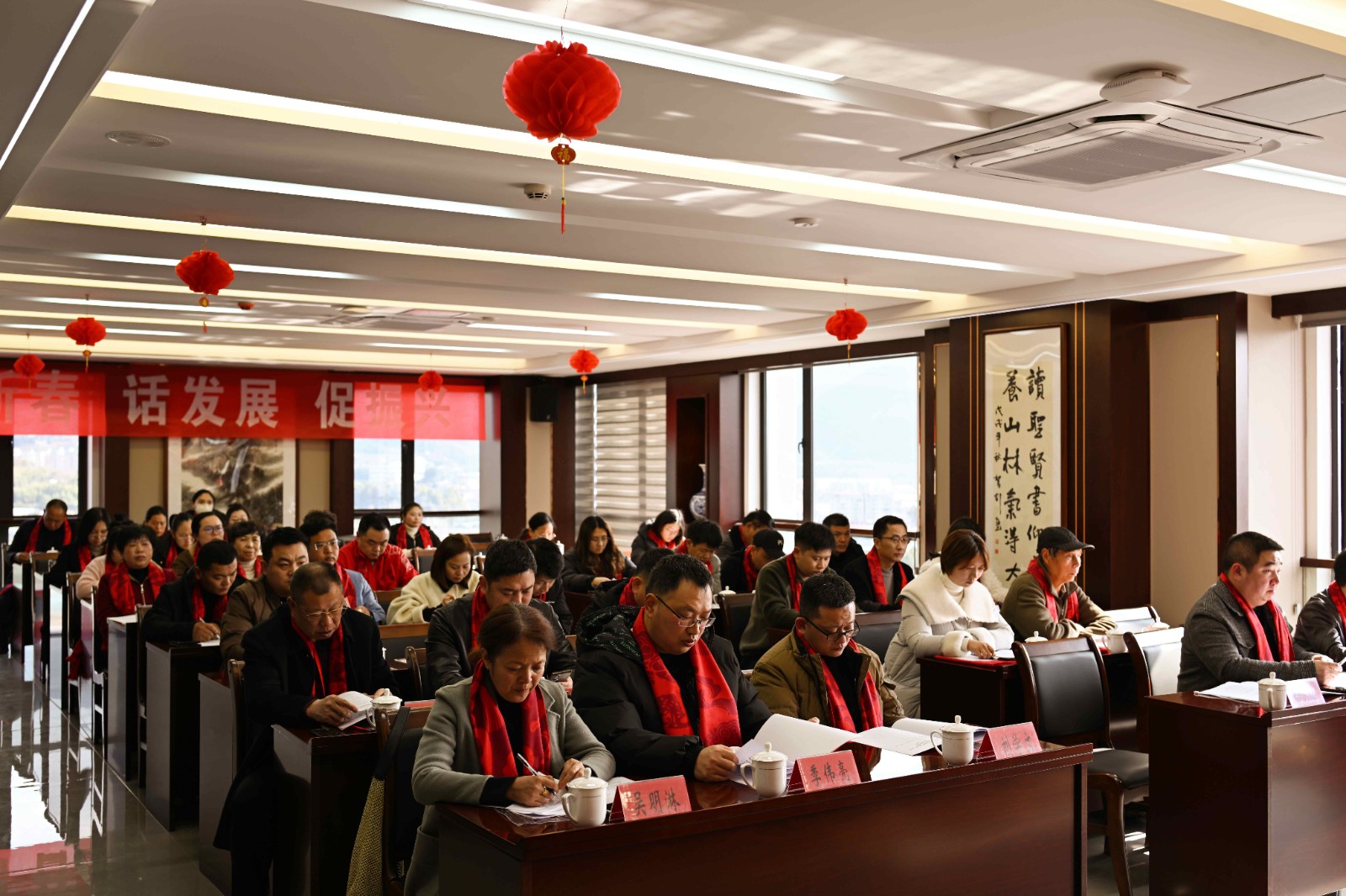 喜報！易順建工集團有限公司李易順董事長連任松源街道商會第二屆會長