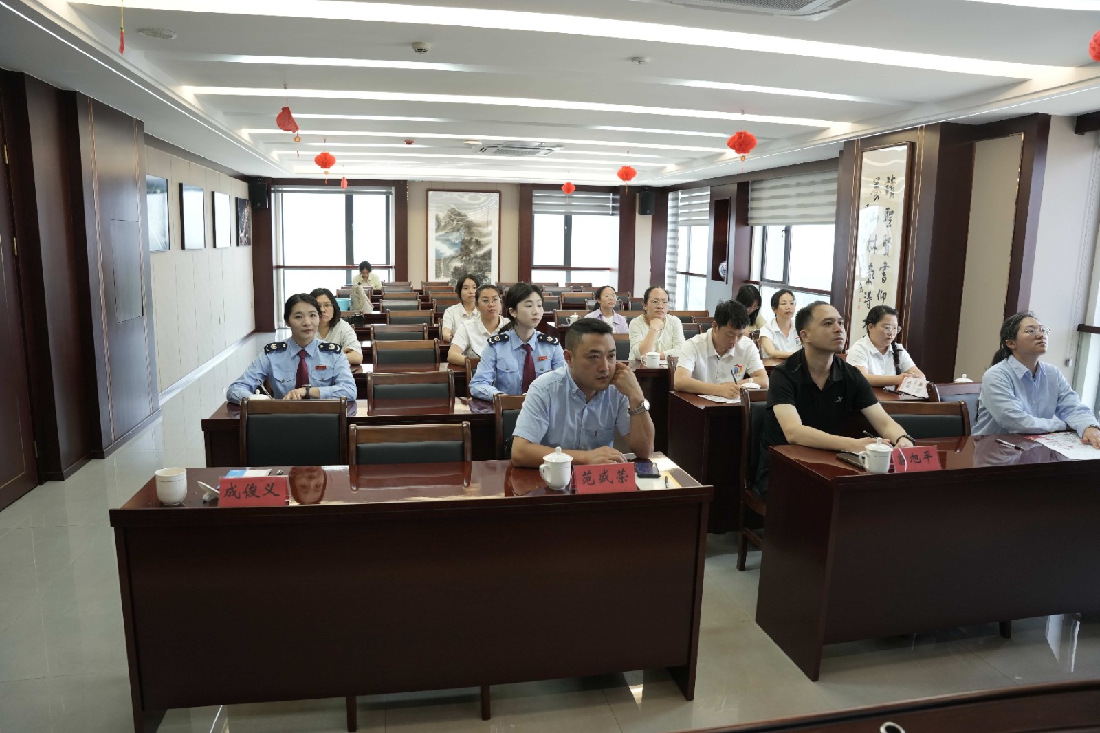 法治宣講進企業 護航發展促合規